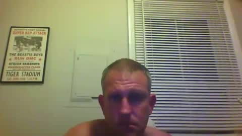 brodyb545755 online show from May 19, 6:52 am