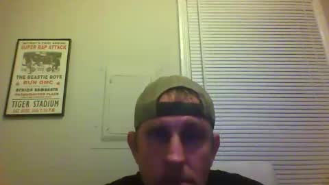 brodyb545755 online show from December 4, 5:14 am