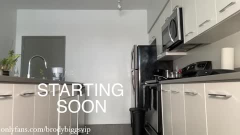 Brody Biggs online show from March 1, 8:19 pm