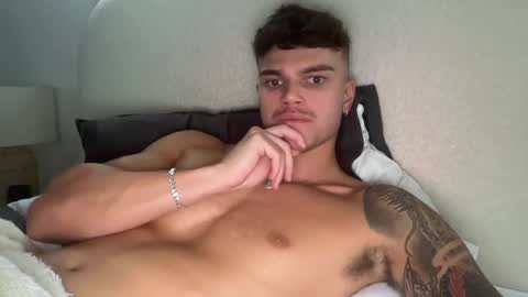 BrooklynTay online show from March 13, 2:19 am