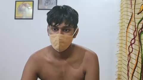 brownguy2505 online show from September 20, 9:04 pm