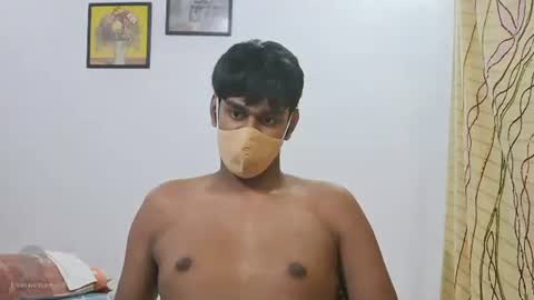 brownguy2505 online show from September 19, 9:03 pm