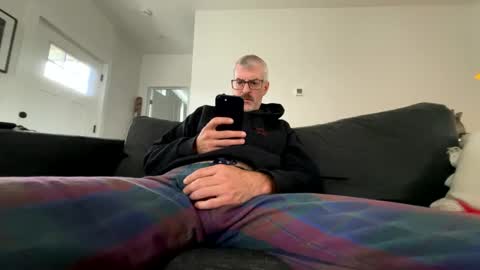 Bruce online show from September 25, 1:21 pm