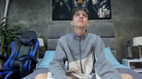 Bruce Hans online show from October 23, 12:52 pm