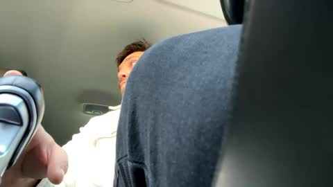 Bruce Wayne online show from December 29, 5:01 pm