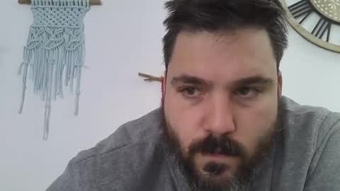 Bruce Wayne online show from February 3, 9:52 am