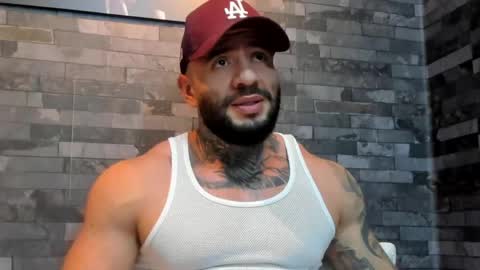 brucedallas online show from May 31, 2:56 am