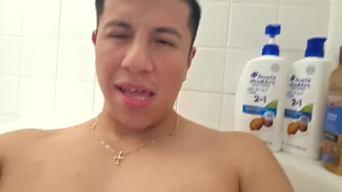 Snapshot of brunitogzst chatting on September 10, 12:53 am BRUNITO1148 online show from September 10, 12:53 am