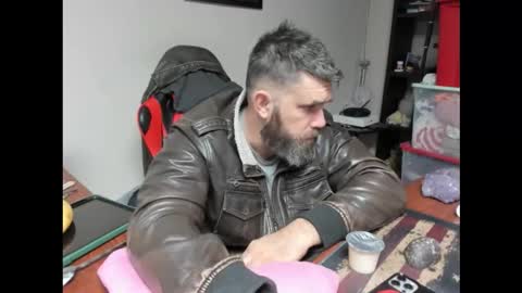 BRUTALMASTER1983 online show from March 19, 7:33 am