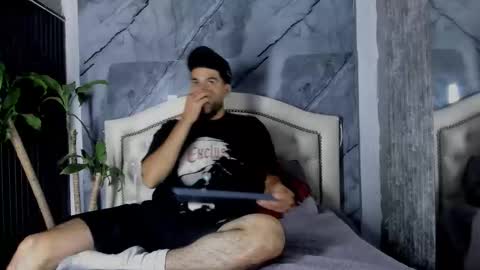 bry_dalton online show from November 15, 4:58 am