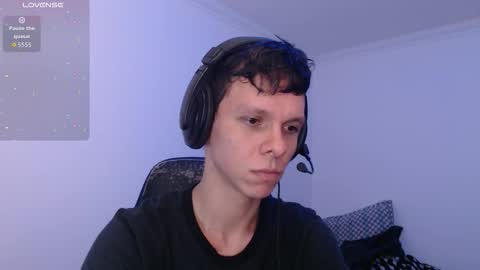 bryamado online show from December 23, 7:39 am