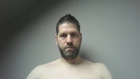 bubblebee1982 online show from April 1, 7:21 am