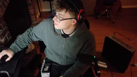 BubblebuttBdn online show from April 5, 2:52 am