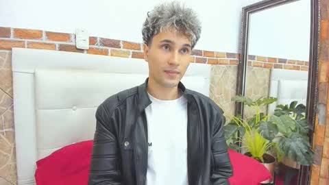 Buddy Whitte online show from September 12, 2:06 pm