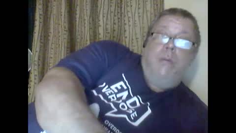 buddyluvzumore online show from February 10, 11:23 pm