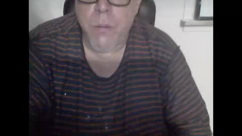 buddyluvzumore online show from January 6, 4:36 am