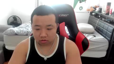 buffsexyman24 online show from March 9, 6:32 pm