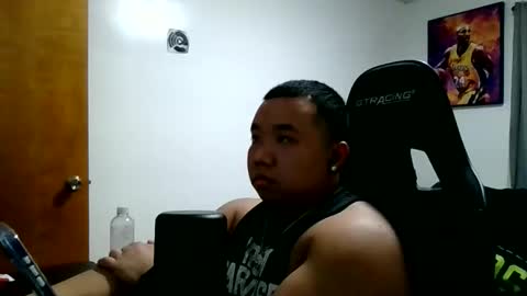 buffsexyman24 online show from February 26, 1:40 am