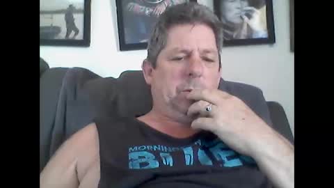 Bugs online show from January 10, 3:12 am