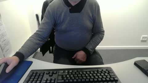 buggemann online show from December 1, 3:53 am