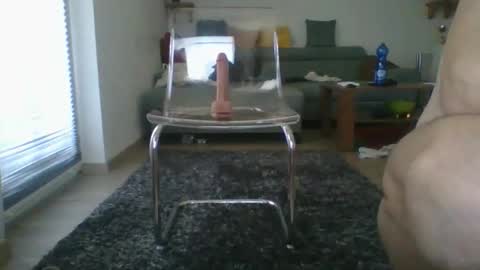 bukanies4 online show from March 25, 7:45 am