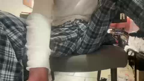 bulge168 online show from October 10, 2:22 pm