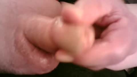 Snapshot of burnside13 chatting on March 8, 7:51 pm Hamish online show from March 8, 7:51 pm