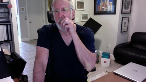 Snapshot of bustinout99 chatting on February 22, 3:10 pm afternoon wood online show from February 22, 3:10 pm