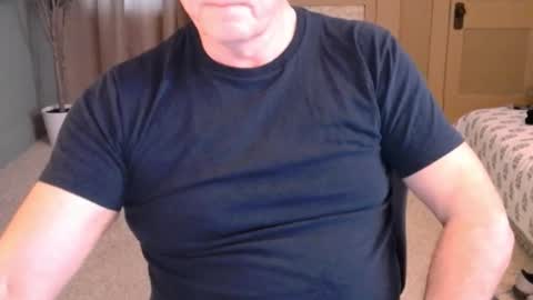 Miles online show from January 20, 1:32 pm