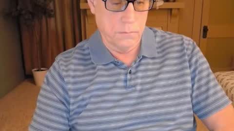 Miles online show from December 26, 1:21 pm