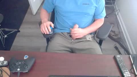 calibratorjosh online show from April 17, 7:27 pm