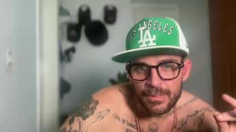 CaliforniaBrazilian online show from April 15, 11:37 pm