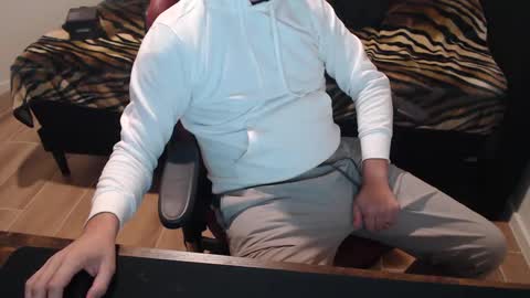 DesertBoy2023 online show from October 11, 8:29 am