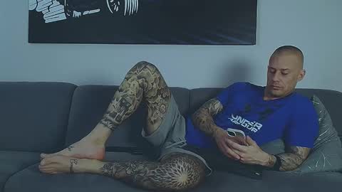 Calvin  online show from February 18, 8:01 am