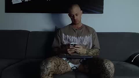 Calvin  online show from September 29, 9:10 pm