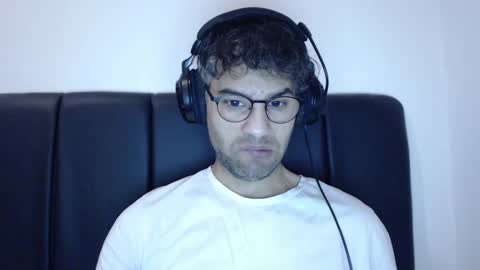 Calvinjohnlad online show from December 25, 2:45 pm