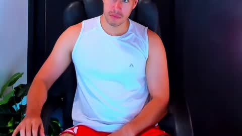 camara110 online show from December 29, 6:05 pm