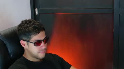 camara110 online show from September 24, 3:54 pm