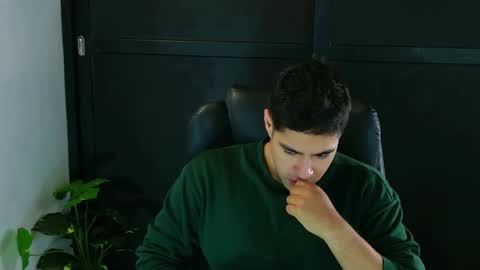 camara110 online show from March 8, 2:05 pm