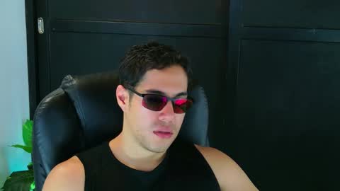 camara110 online show from February 19, 9:03 pm