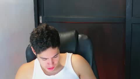 camara110 online show from October 11, 12:14 am