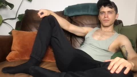 CamDoAttitude online show from November 10, 10:36 pm