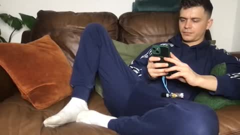 CamDoAttitude online show from February 18, 11:13 pm