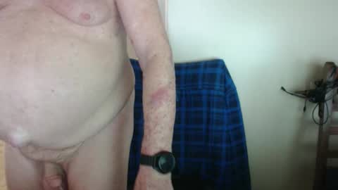 capt5105 online show from March 5, 3:14 am