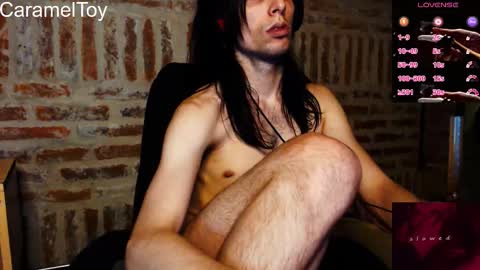 carameltoy4 online show from February 14, 5:24 am