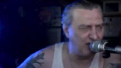 carlos712009 online show from June 2, 5:52 am