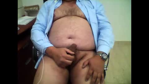 Snapshot of carlos8711 chatting on January 31, 1:02 pm carlos8711 online show from January 31, 1:02 pm