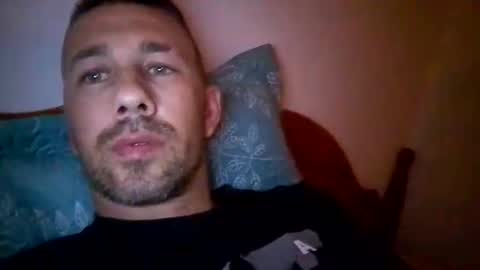 Snapshot of carloscadiz11 chatting on October 11, 11:53 pm carloscadiz11 online show from October 11, 11:53 pm