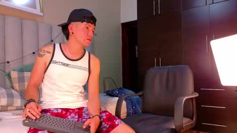 carter_noah_ online show from January 10, 5:34 am