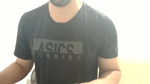 cashmastermuscle77 online show from January 11, 1:01 pm